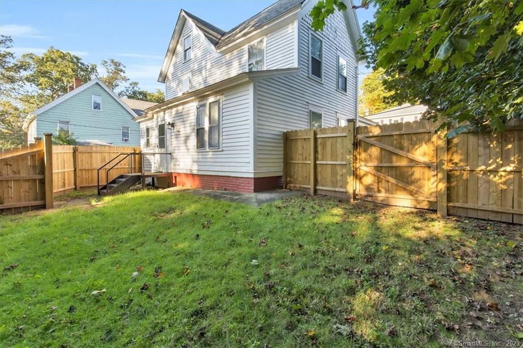 56 Winter Street Manchester CT 06040