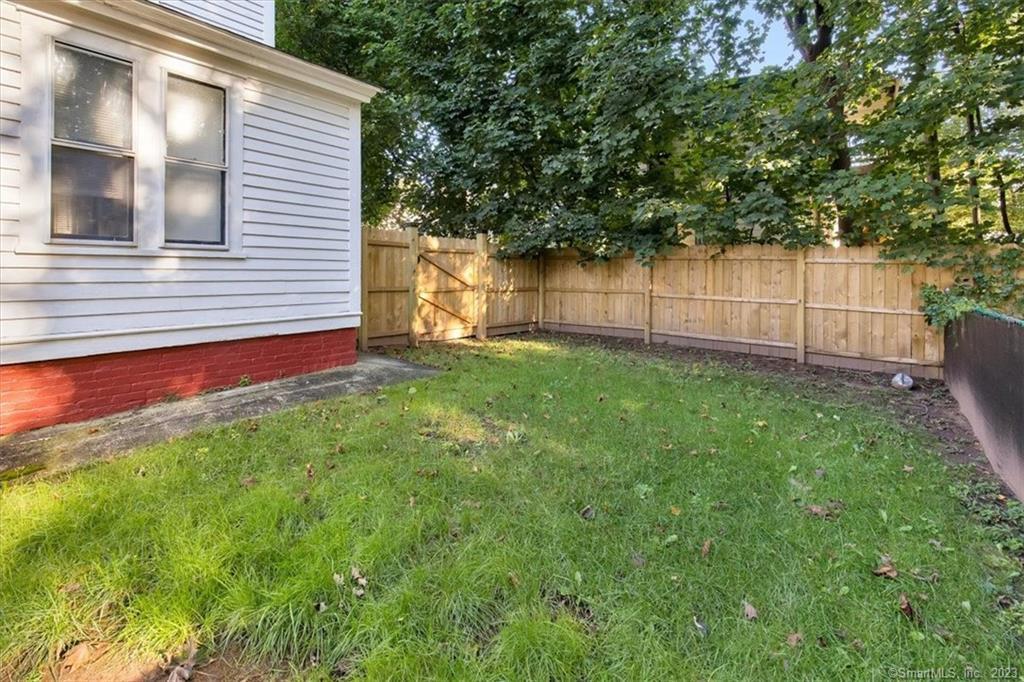 56 Winter Street Manchester CT 06040