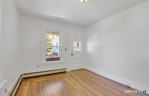 56 Winter Street Manchester CT 06040
