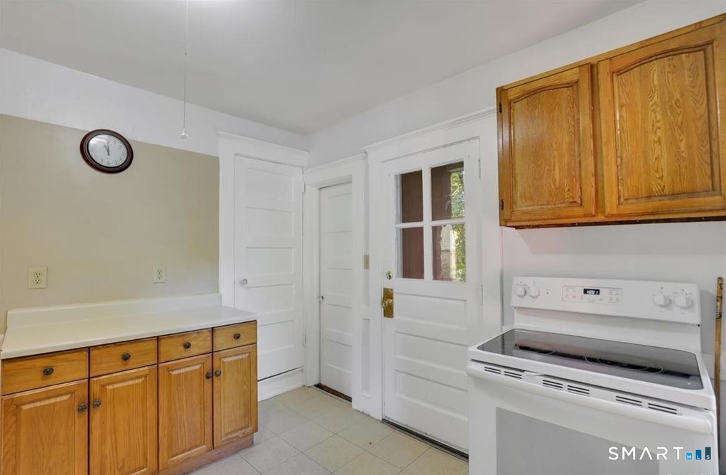 56 Winter Street Manchester CT 06040
