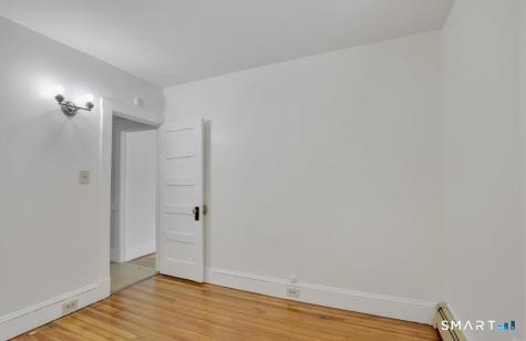 56 Winter Street Manchester CT 06040