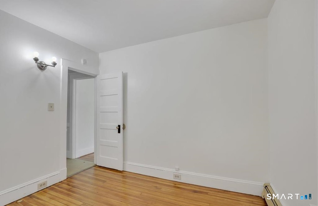 56 Winter Street Manchester CT 06040