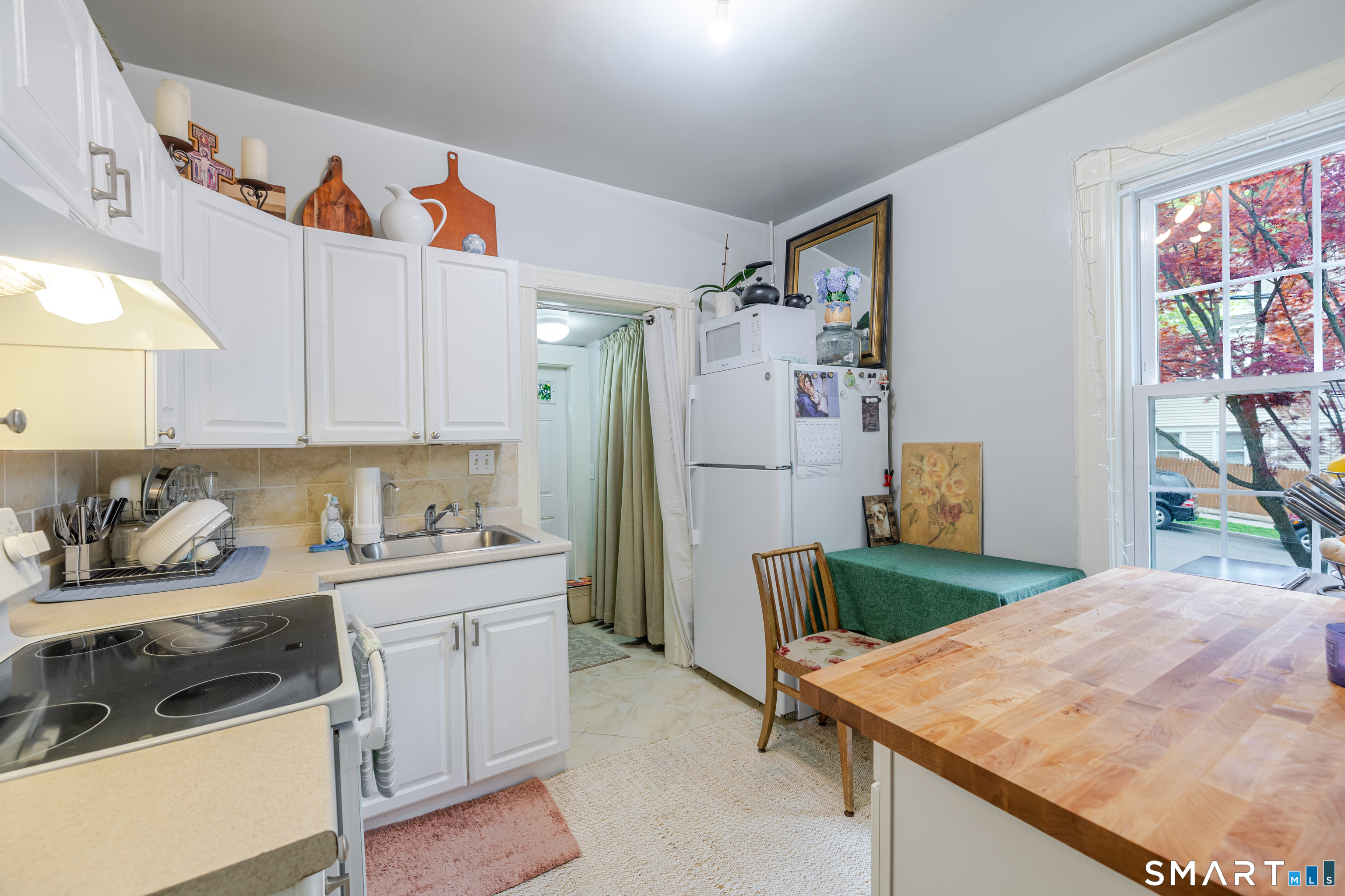 192 Knickerbocker Avenue Stamford CT 06907