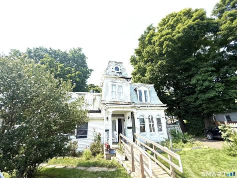 32 Catherine Street Norwalk CT 06851