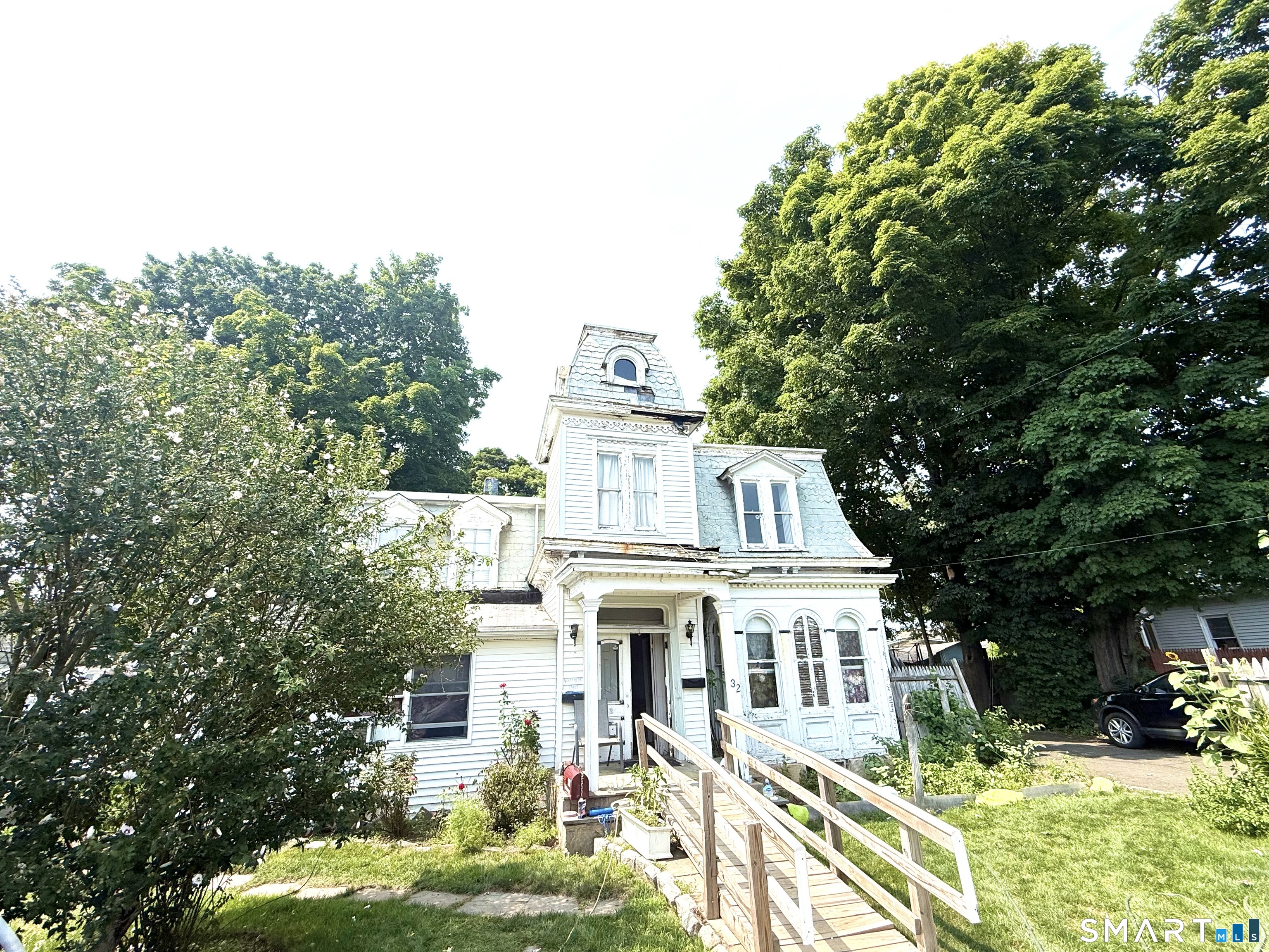 32 Catherine Street Norwalk CT 06851