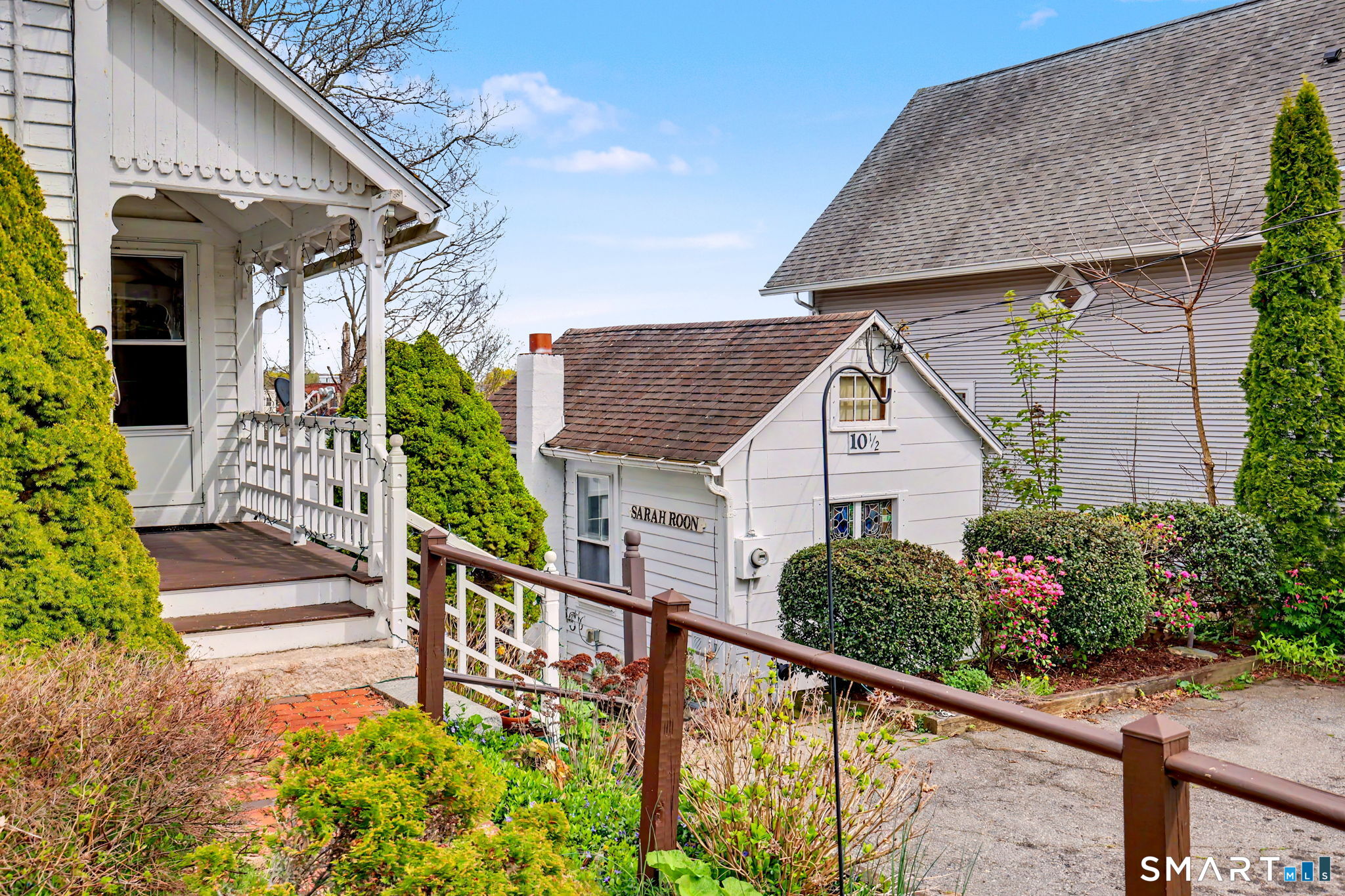 12 Bank Street Groton CT 06355
