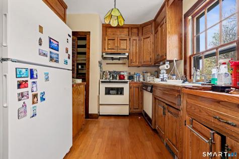 12 Bank Street Groton CT 06355