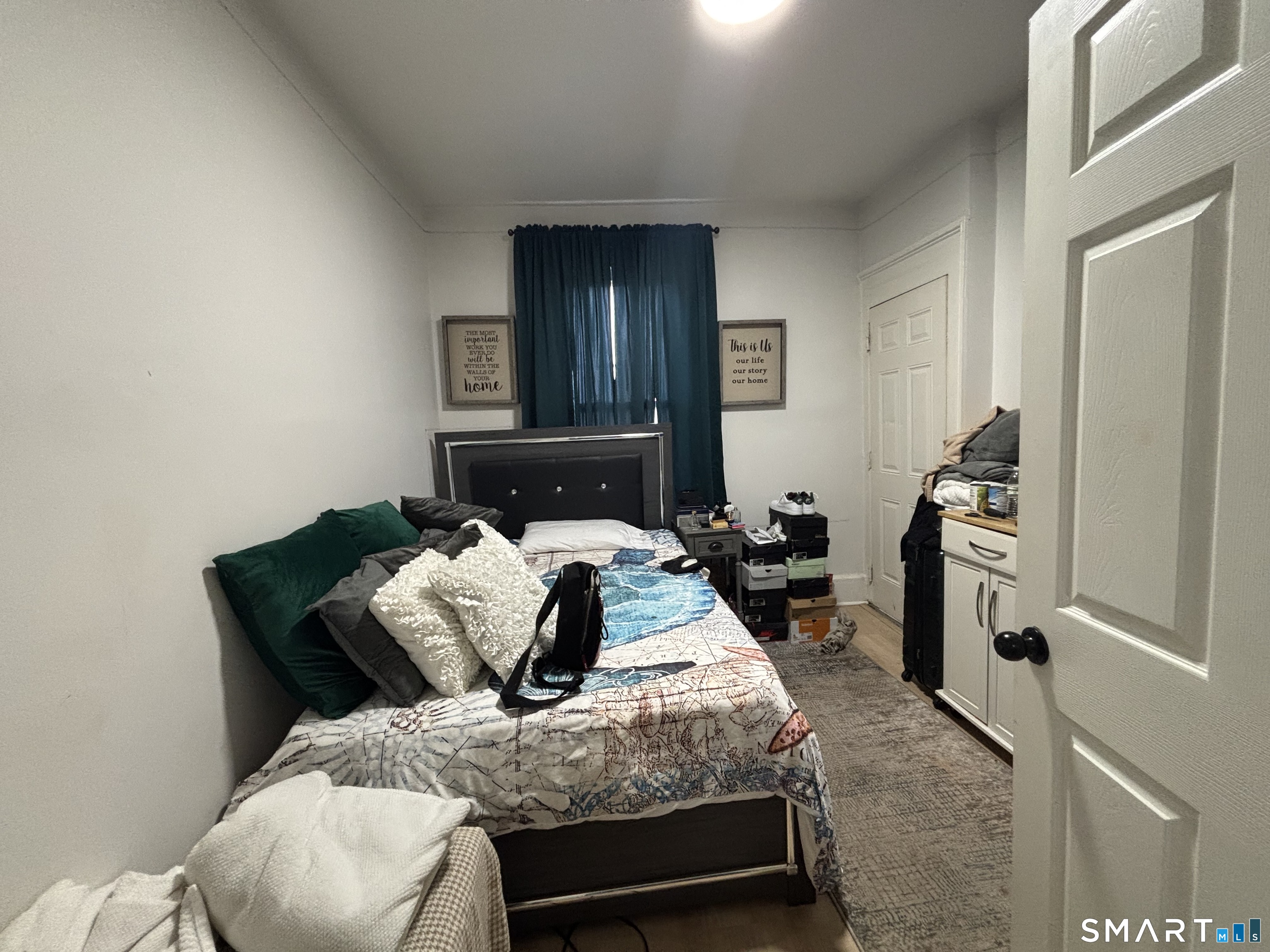 118-120 Pequonnock Street Bridgeport CT 06604