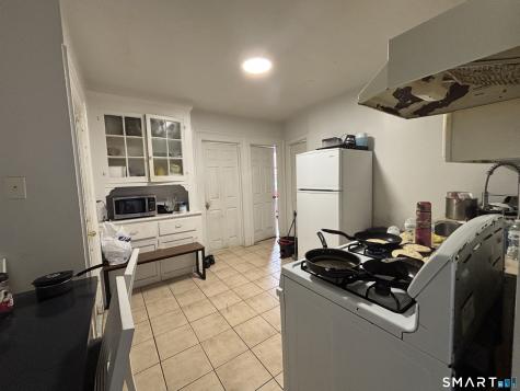 118-120 Pequonnock Street Bridgeport CT 06604