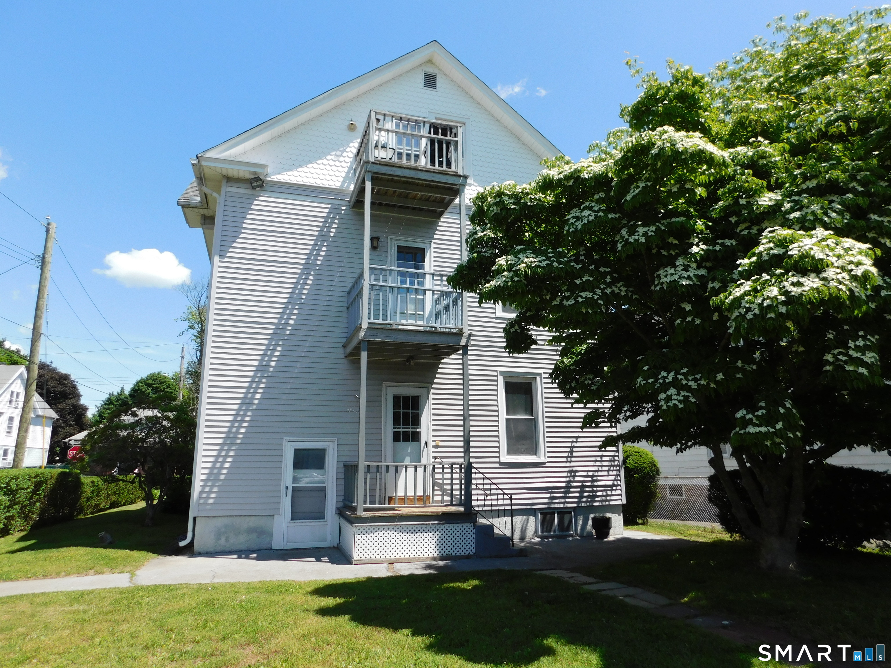 162 Helen Street Hamden CT 06514