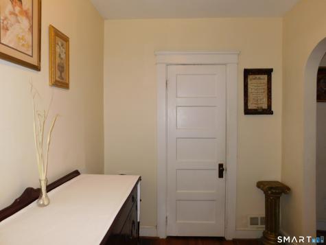 162 Helen Street Hamden CT 06514