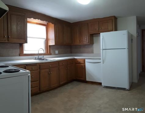 40 Glenwood Street Manchester CT 06040
