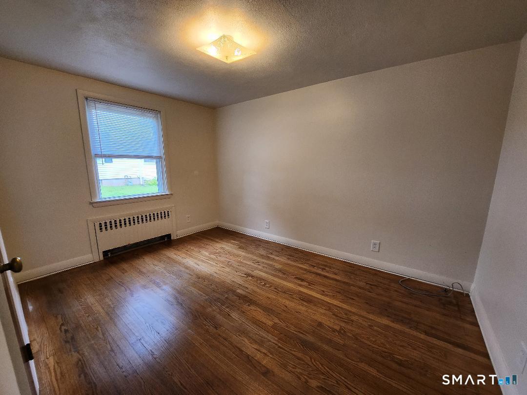40 Glenwood Street Manchester CT 06040