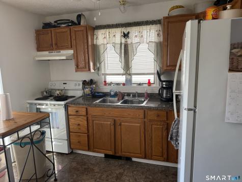 90 Summer Street New London CT 06320