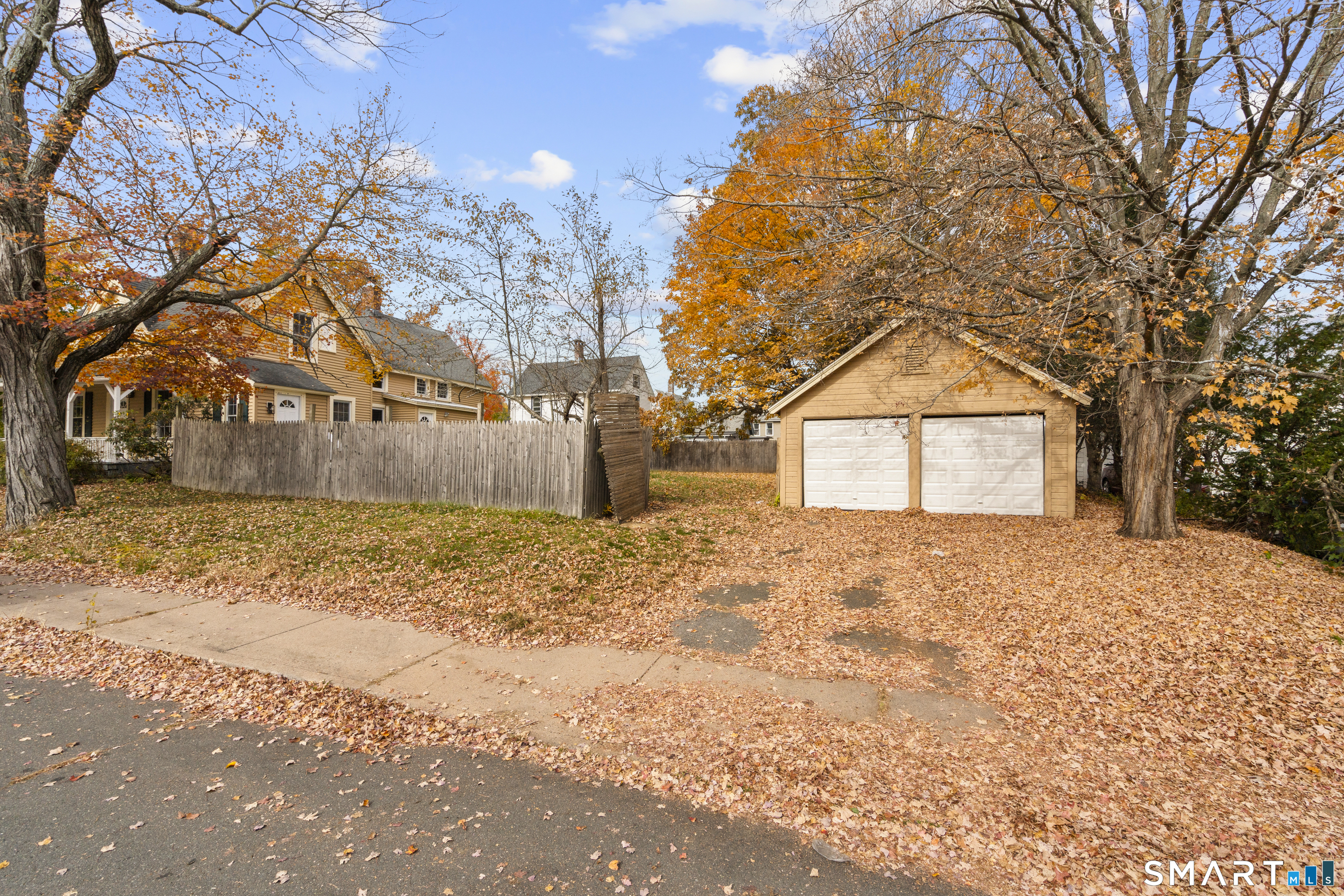 19 High Street Manchester CT 06040
