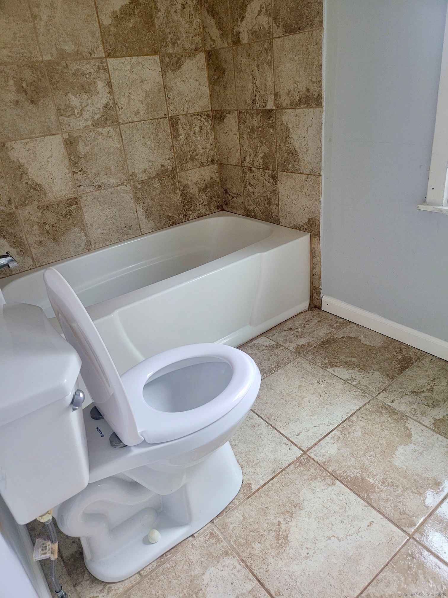 42 Hartford Avenue Enfield CT 06082