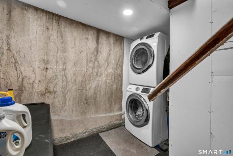 4 Anchor Street Danbury CT 06811