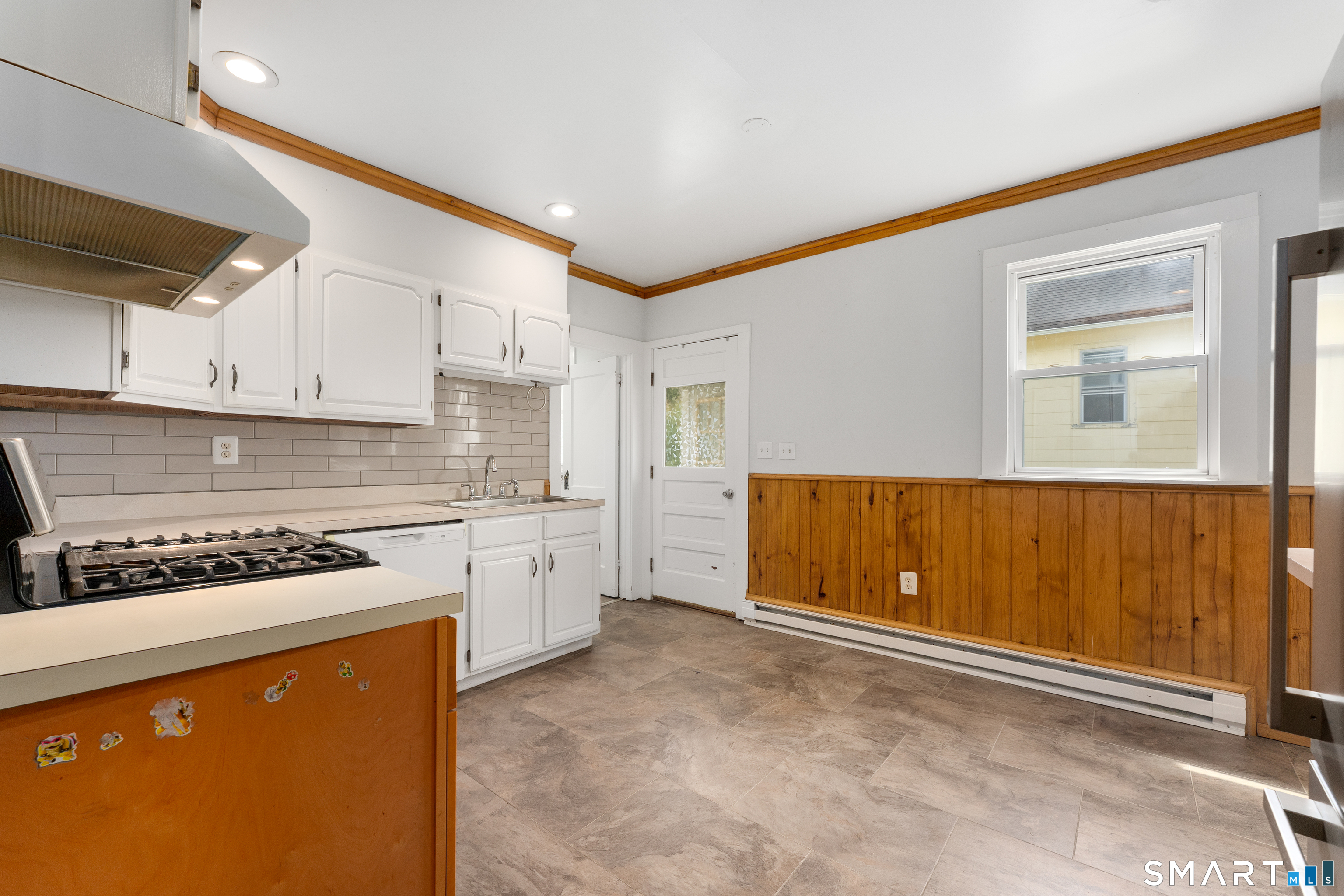 42 Pine Street Torrington CT 06790