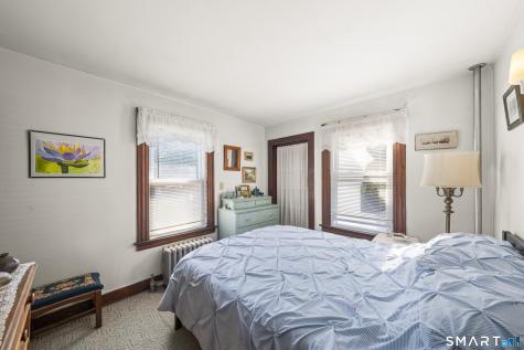 52 Russell Street Manchester CT 06040