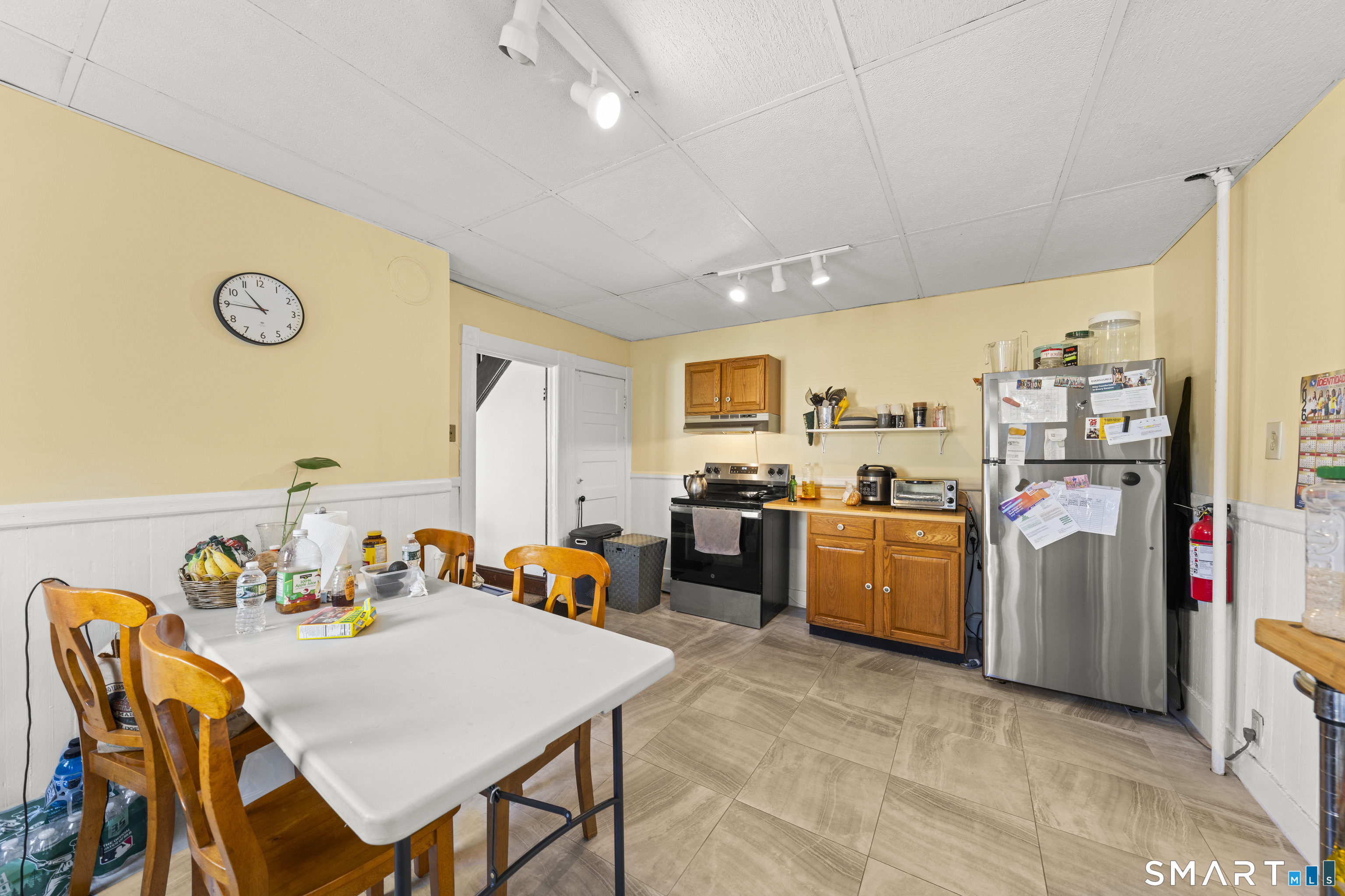 52 Russell Street Manchester CT 06040