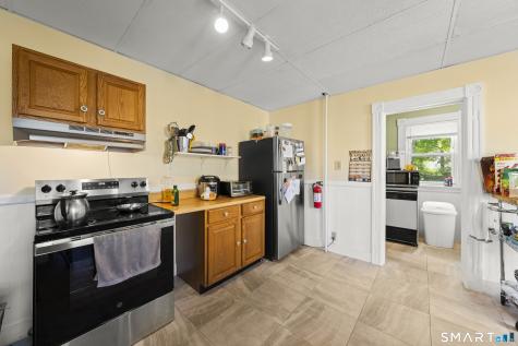 52 Russell Street Manchester CT 06040