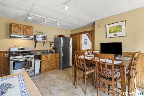 52 Russell Street Manchester CT 06040
