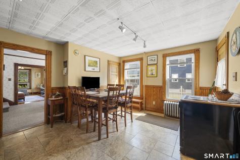 52 Russell Street Manchester CT 06040