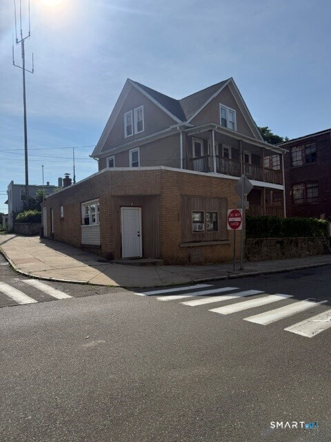 55 Hawkins Street Derby CT 06418