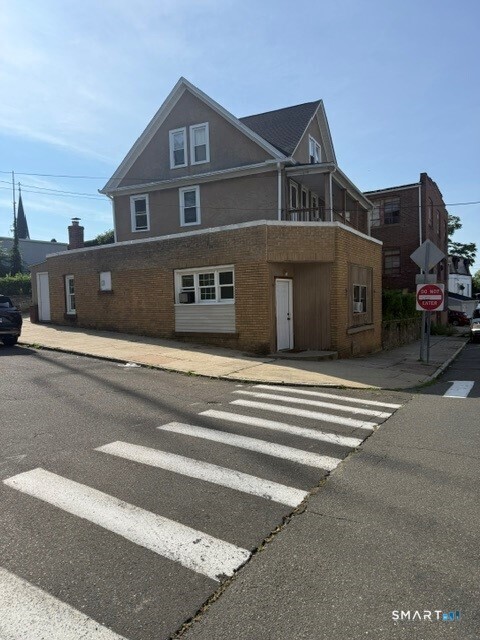 55 Hawkins Street Derby CT 06418