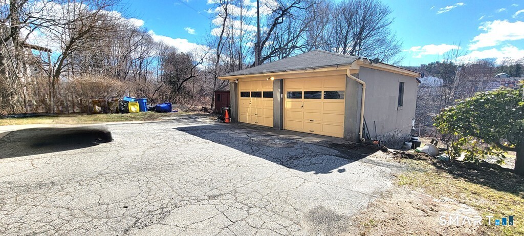 2784 East Main Street Waterbury CT 06705