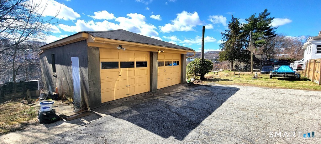 2784 East Main Street Waterbury CT 06705