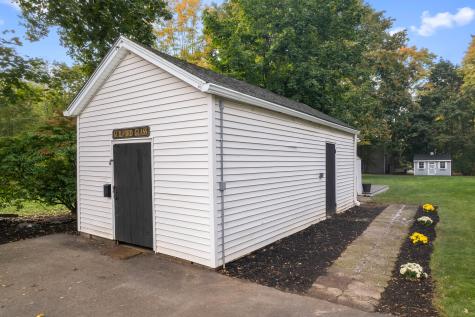 82 State Street Guilford CT 06437