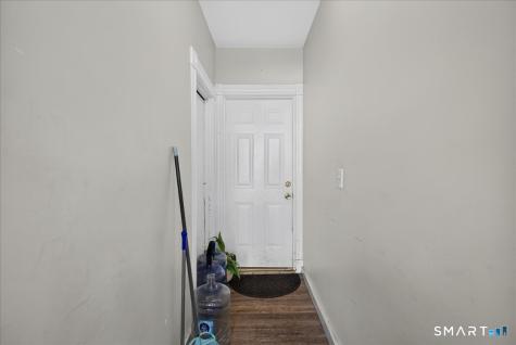 67 Clay Street New Haven CT 06513