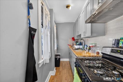 67 Clay Street New Haven CT 06513