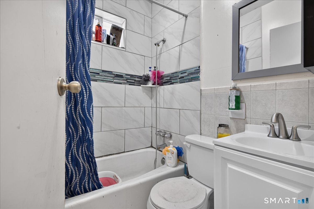 67 Clay Street New Haven CT 06513