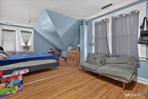 67 Clay Street New Haven CT 06513