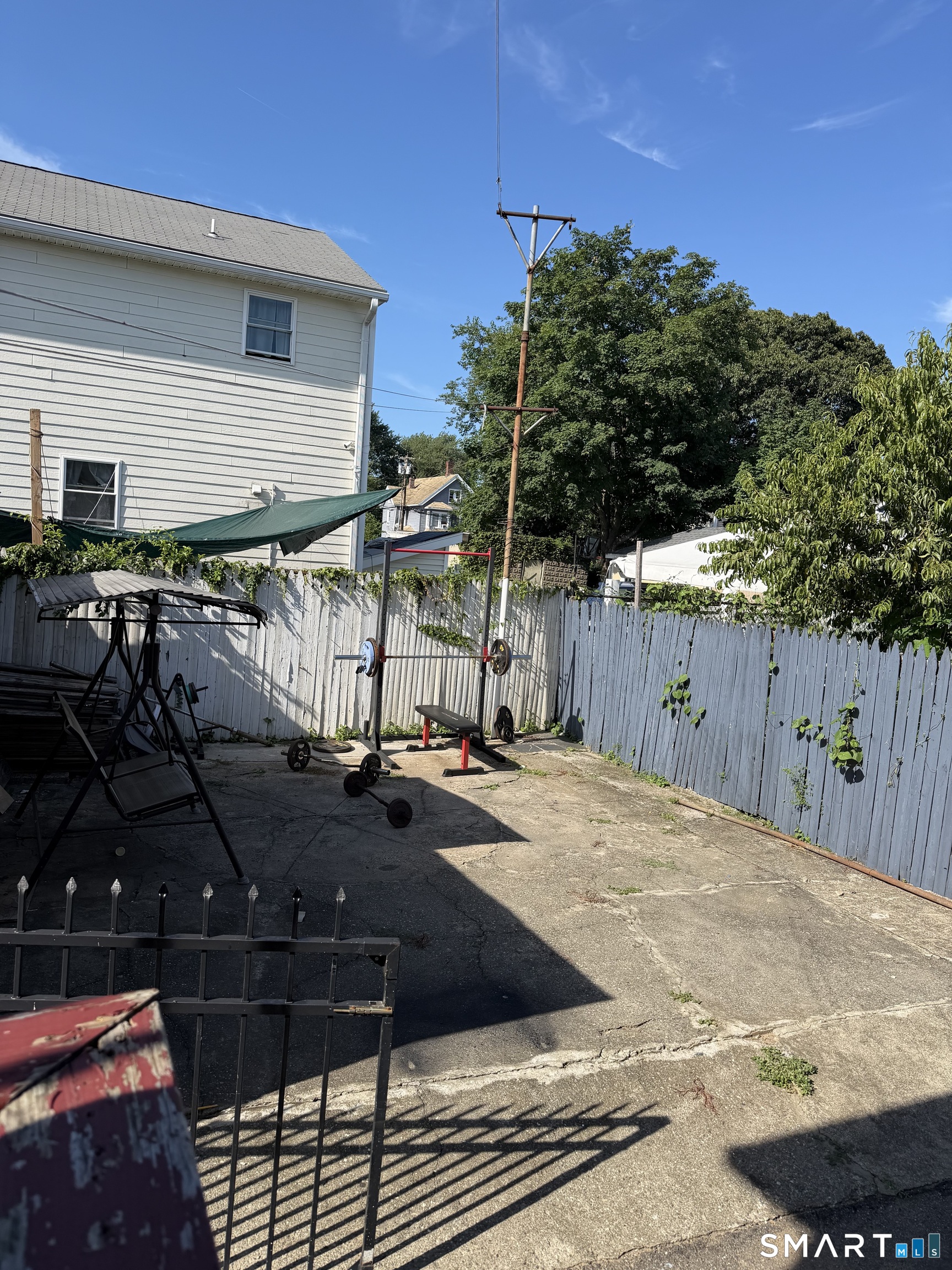 373 Arctic Street Bridgeport CT 06608