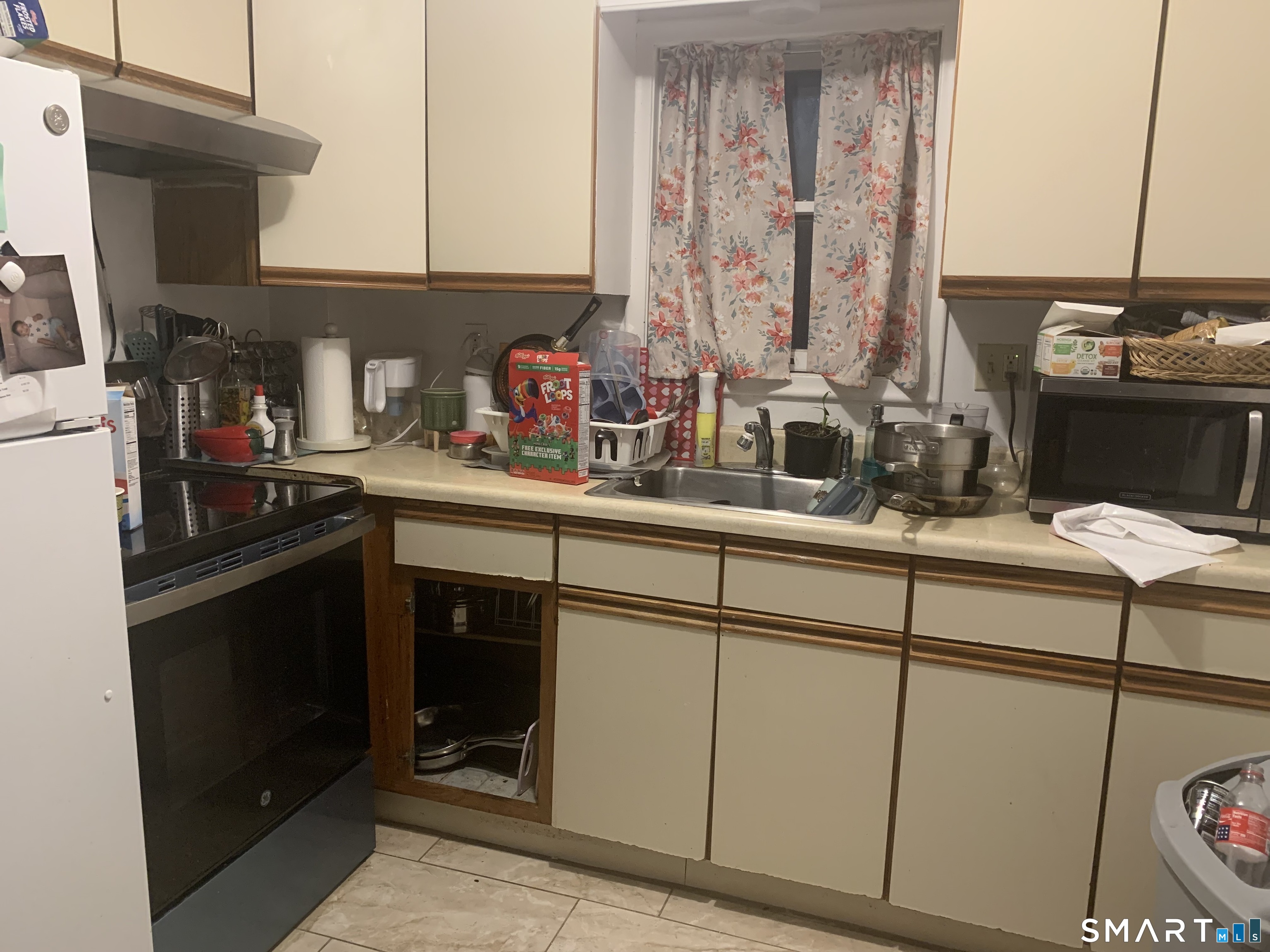 34 Helen Street Hamden CT 06514