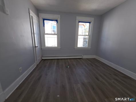 23 Vermont Street Waterbury CT 06704