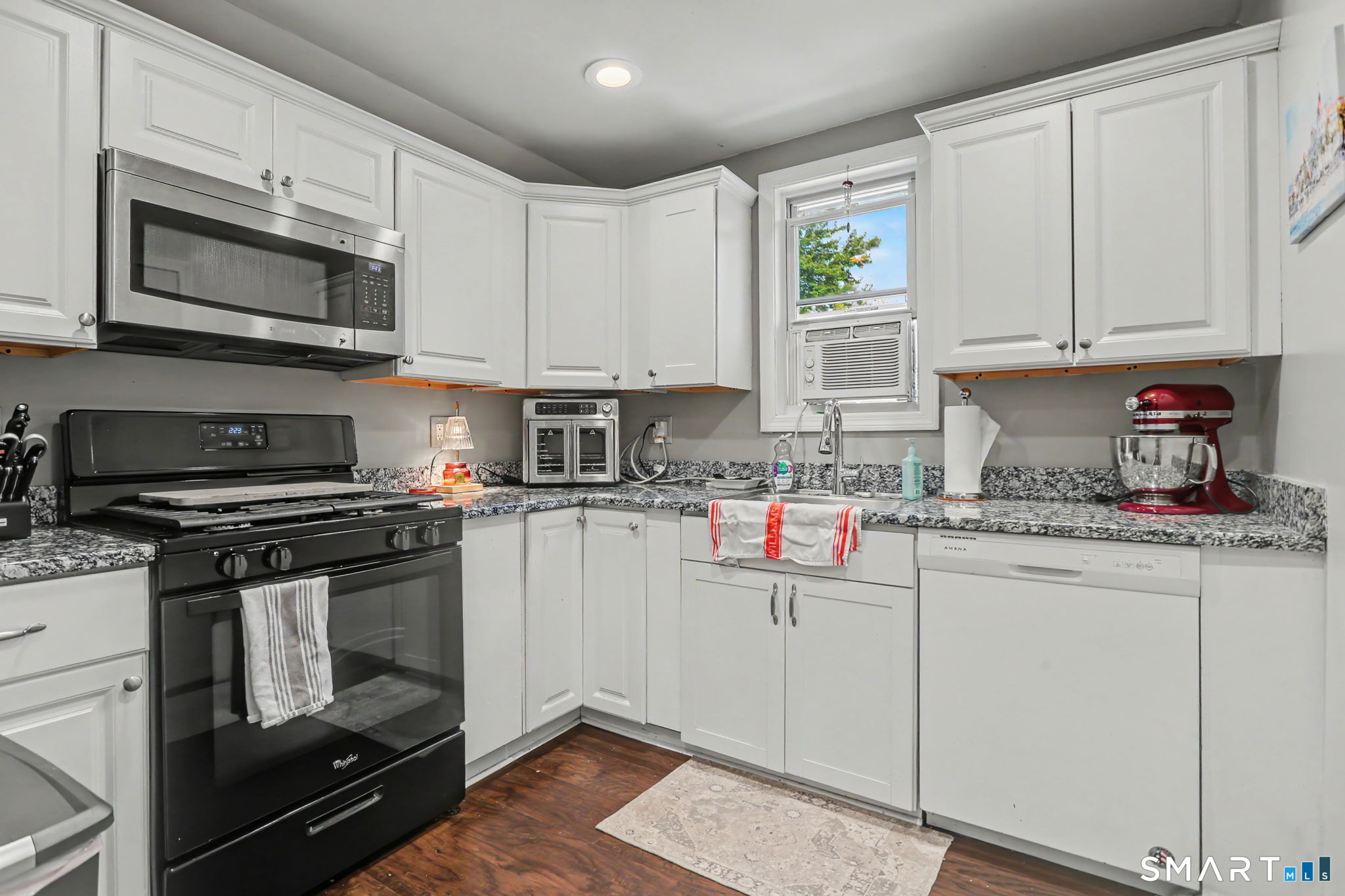 58-60 Scofield Avenue Bridgeport CT 06605