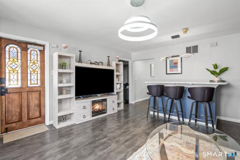17-19 Silver Lane East Hartford CT 06118