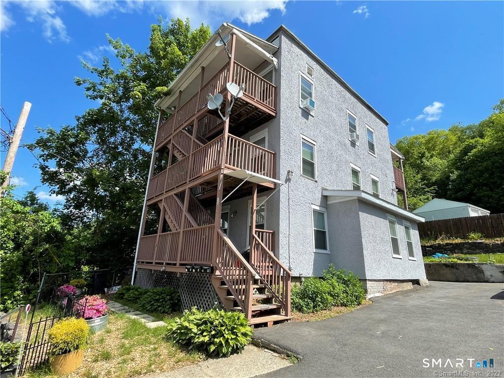 18 High Street Derby CT 06418