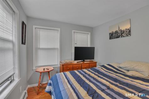 18 High Street Derby CT 06418