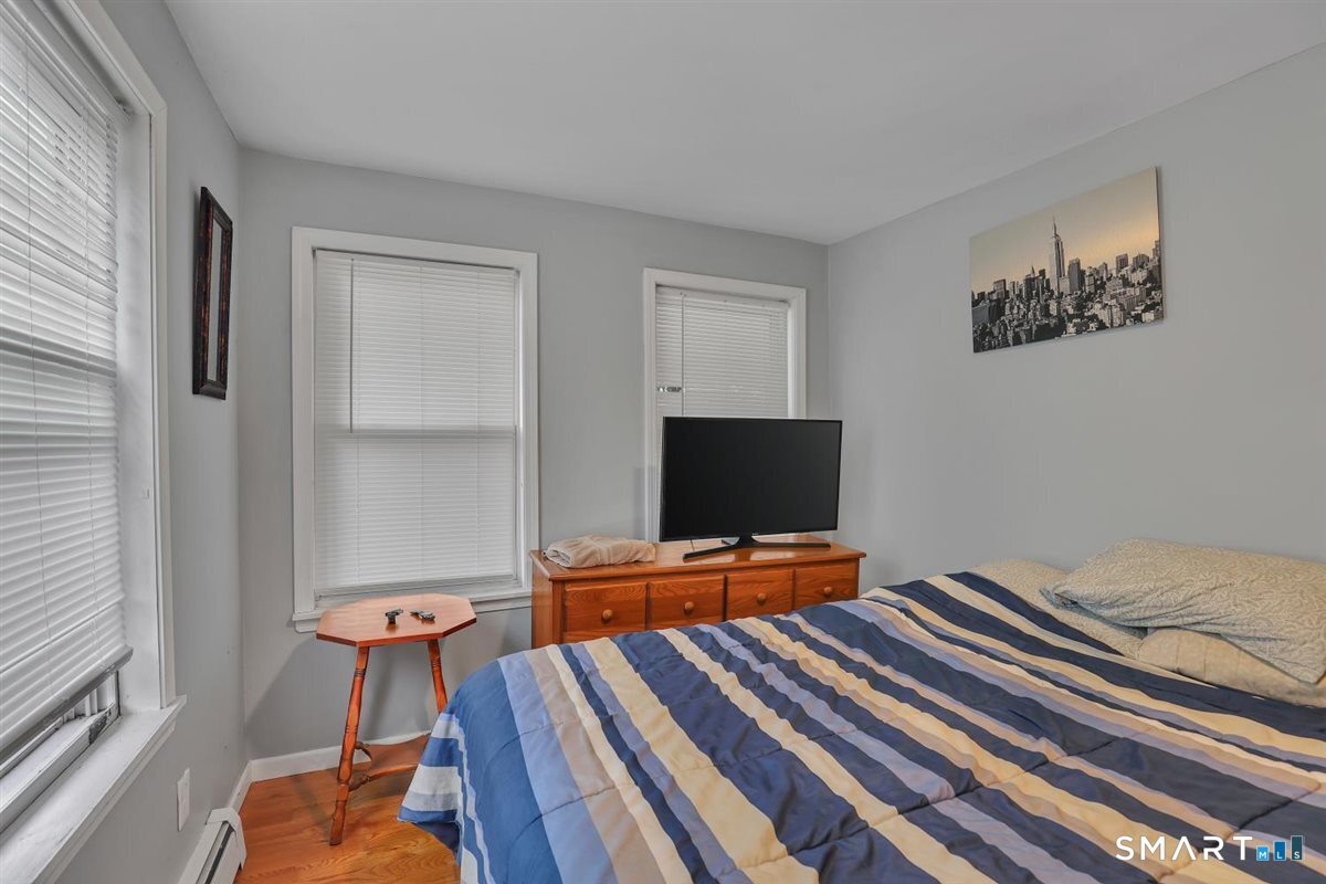 18 High Street Derby CT 06418