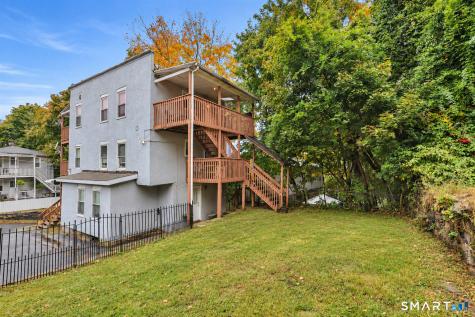18 High Street Derby CT 06418