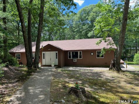 347 Fox Road Putnam CT 06260