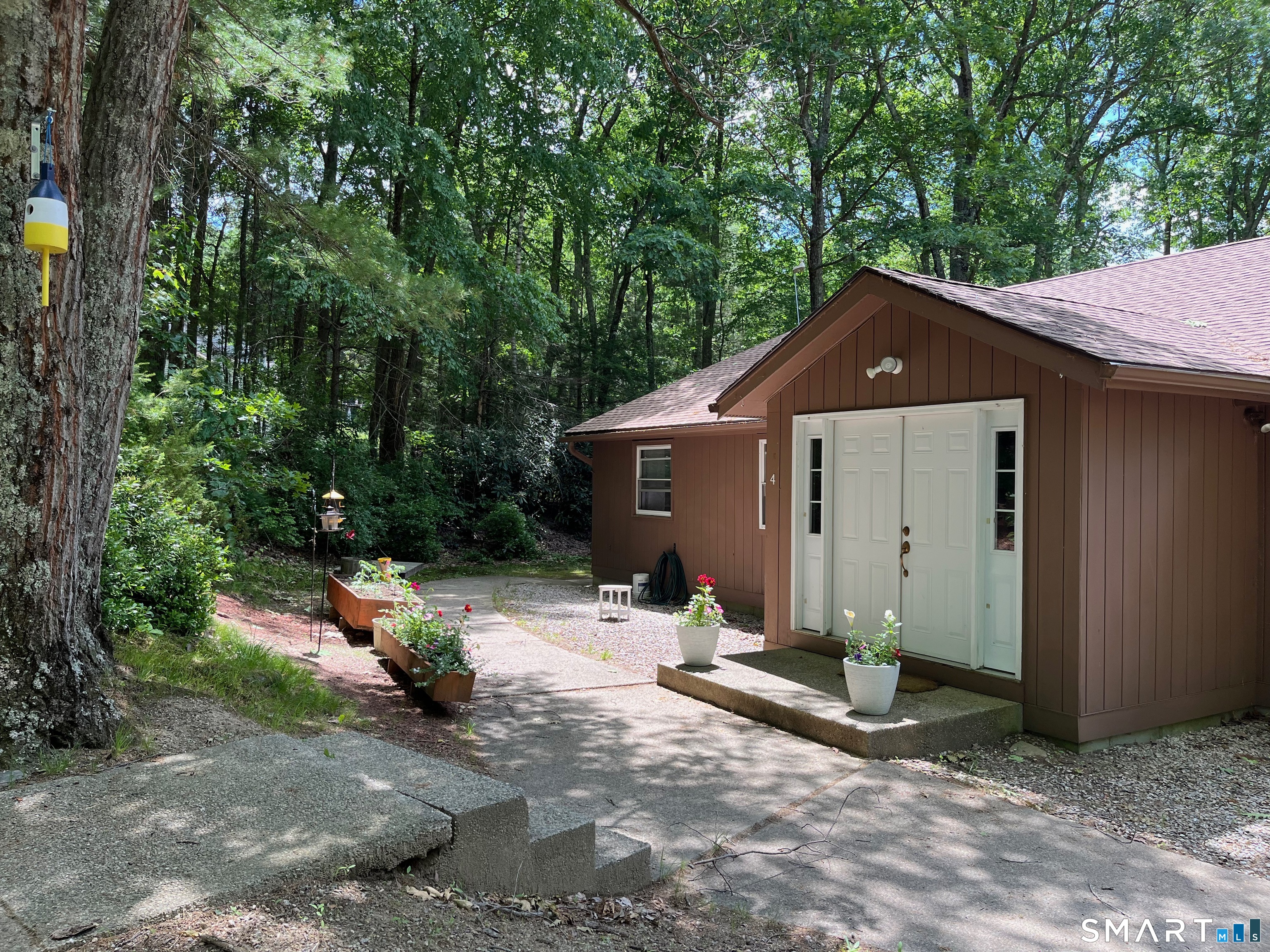 347 Fox Road Putnam CT 06260