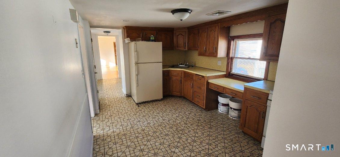 86 Bristol Street Southington CT 06489