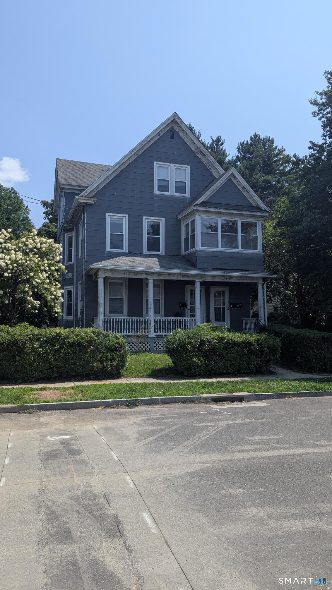 28-30 Nesbit Avenue West Hartford CT 06119
