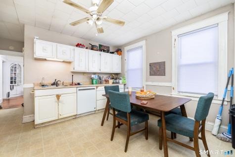 28-30 Nesbit Avenue West Hartford CT 06119